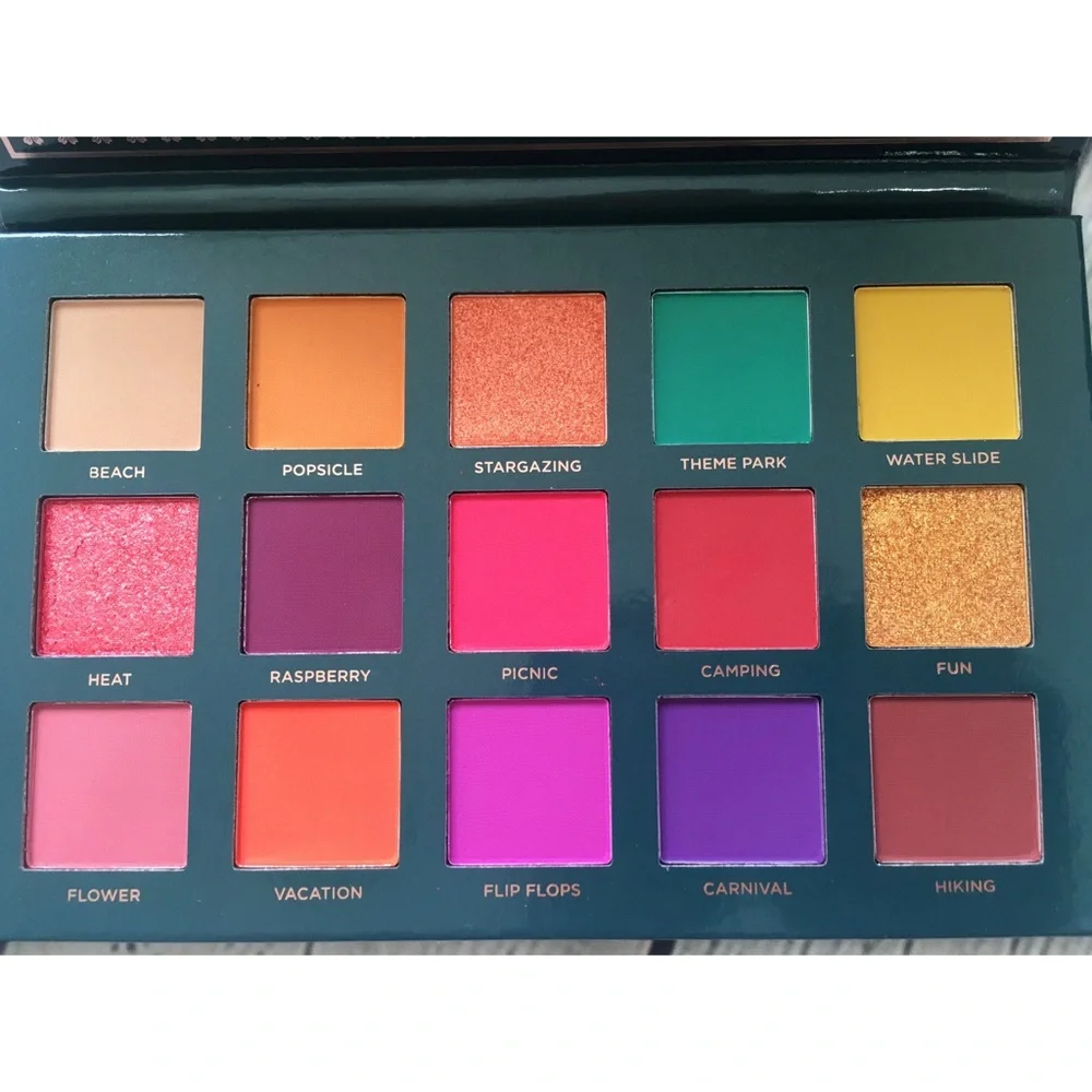 Ace Beaute Nostalgia Palette